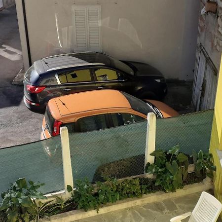 La Casa Gialla Del Ristoro Agricolo Vecchiano Buitenkant foto
